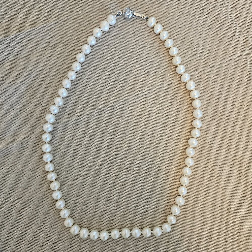 Pearl Necklace by Jared Jewelers